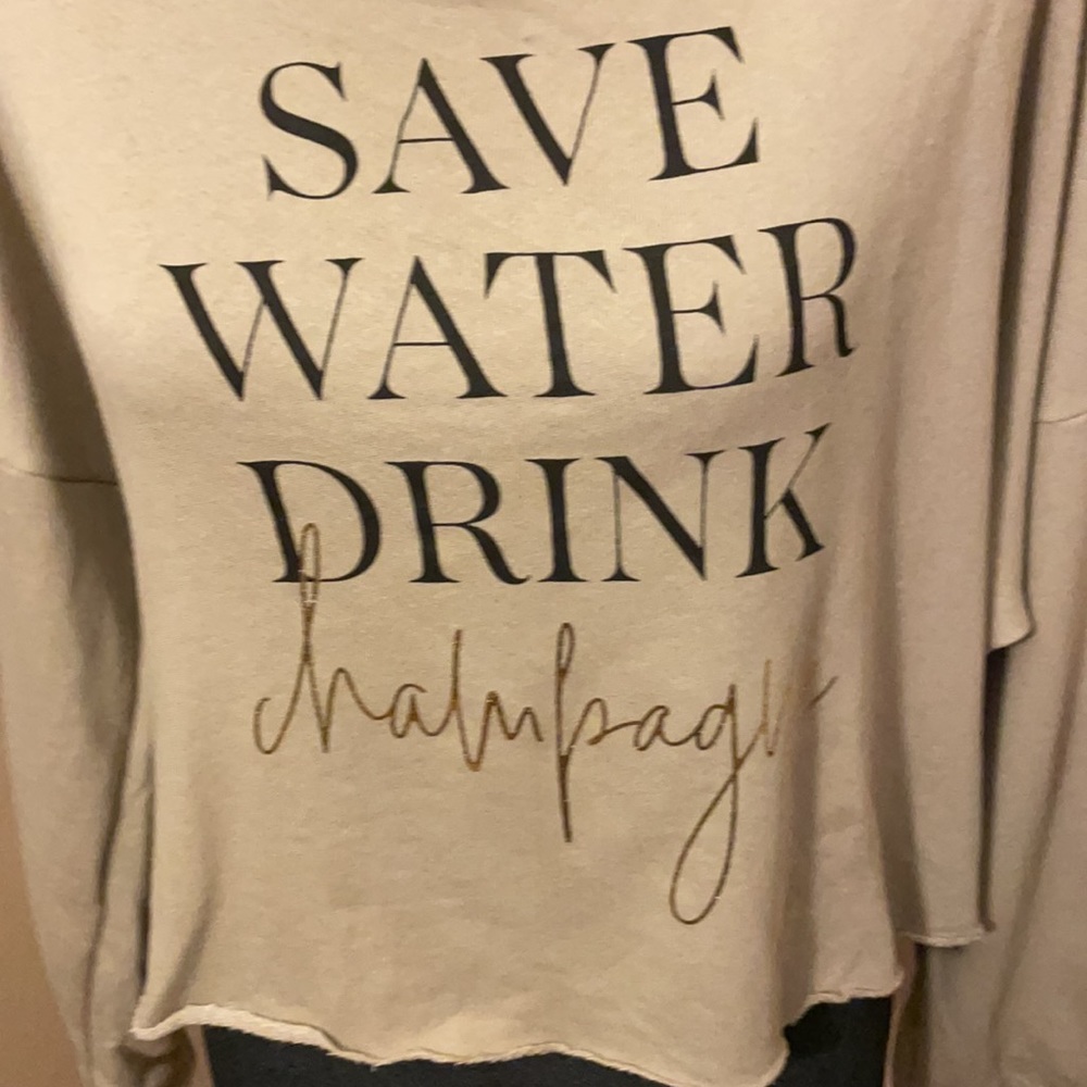 - Fashion Nova NWT cropped sweater - Picture 7 of 7